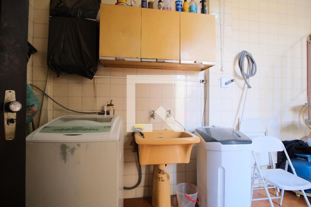 Casa, 3 quartos, 235 m² - Foto 46