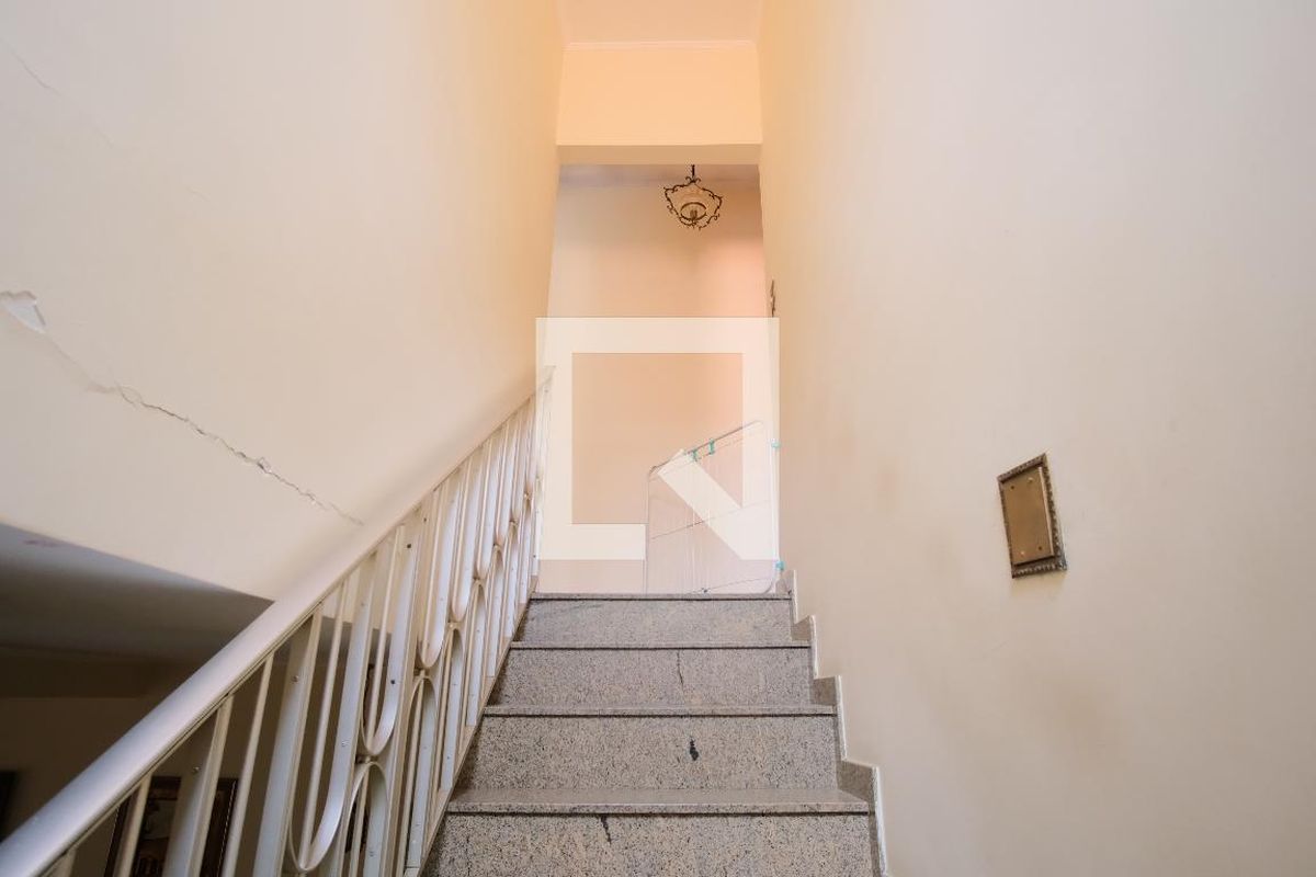 Casa, 3 quartos, 235 m² - Foto 64