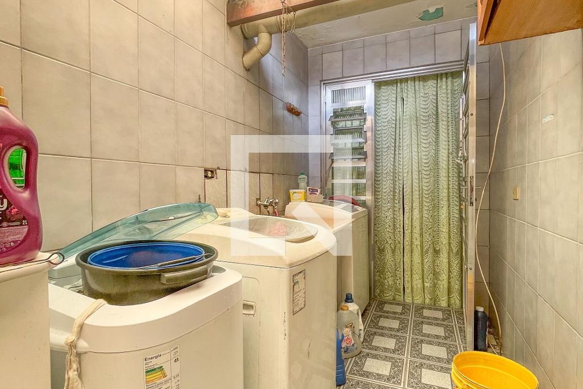 Casa, 3 quartos, 210 m² - Foto 34