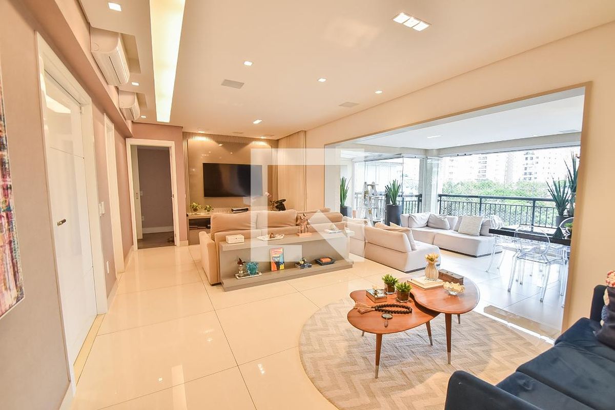 Apartamento, 3 quartos, 176 m² - Foto 1