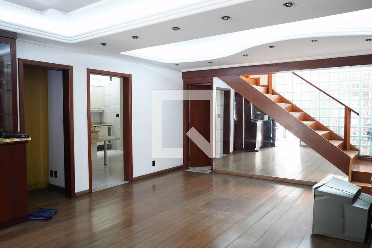 Casa, 5 quartos, 320 m² - Foto 2