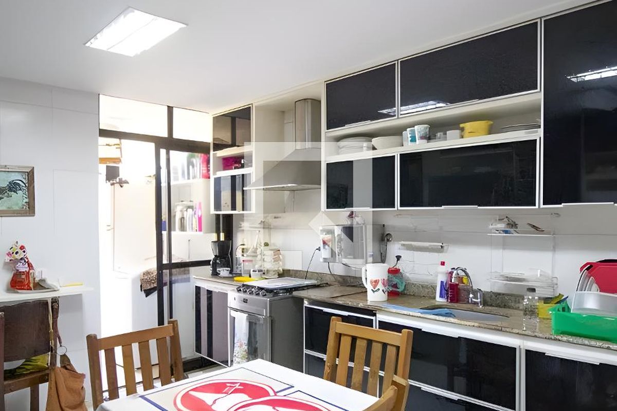 Cobertura, 3 quartos, 216 m² - Foto 8