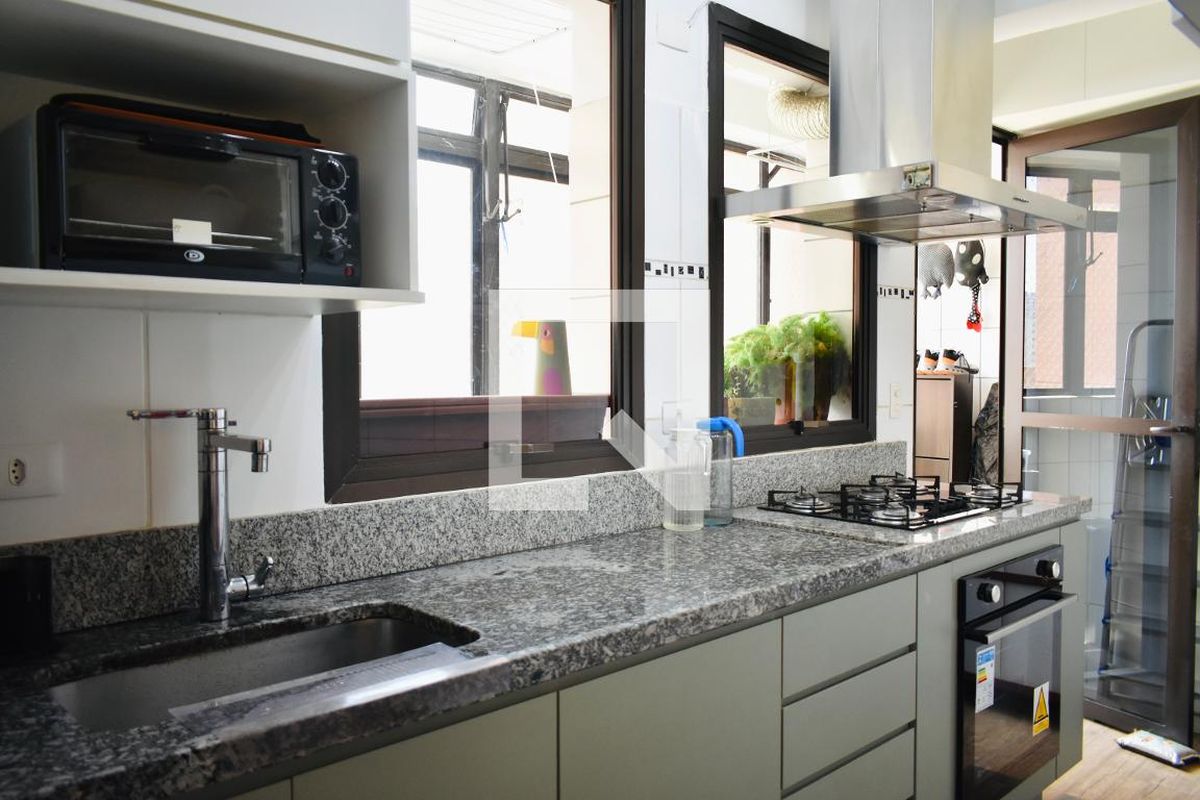 Apartamento, 2 quartos, 135 m² - Foto 106