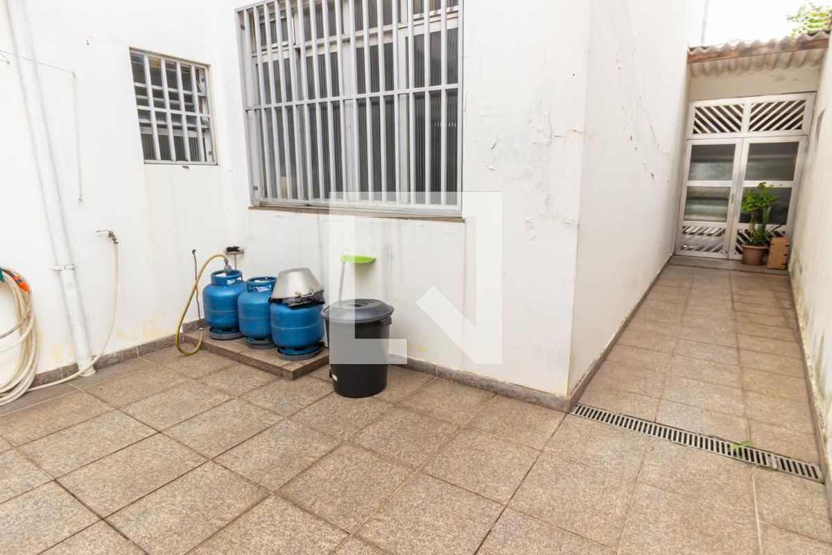 Casa, 3 quartos, 240 m² - Foto 41