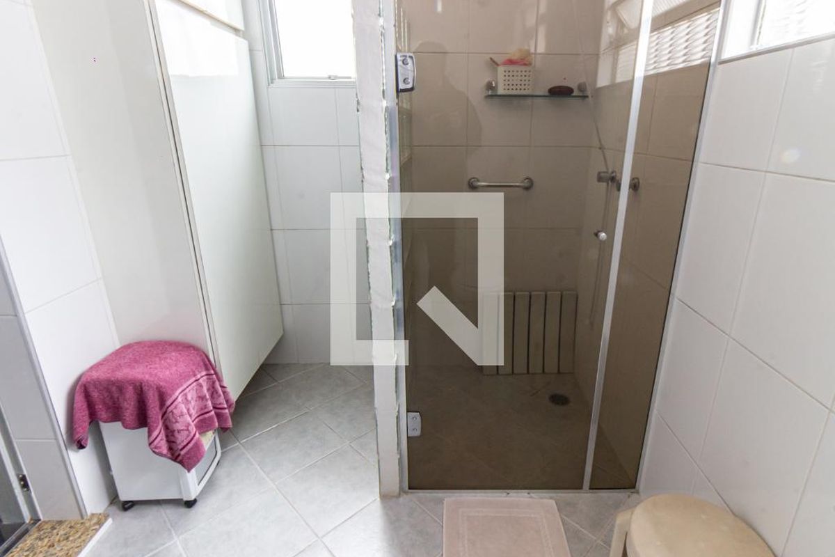 Casa, 3 quartos, 240 m² - Foto 23