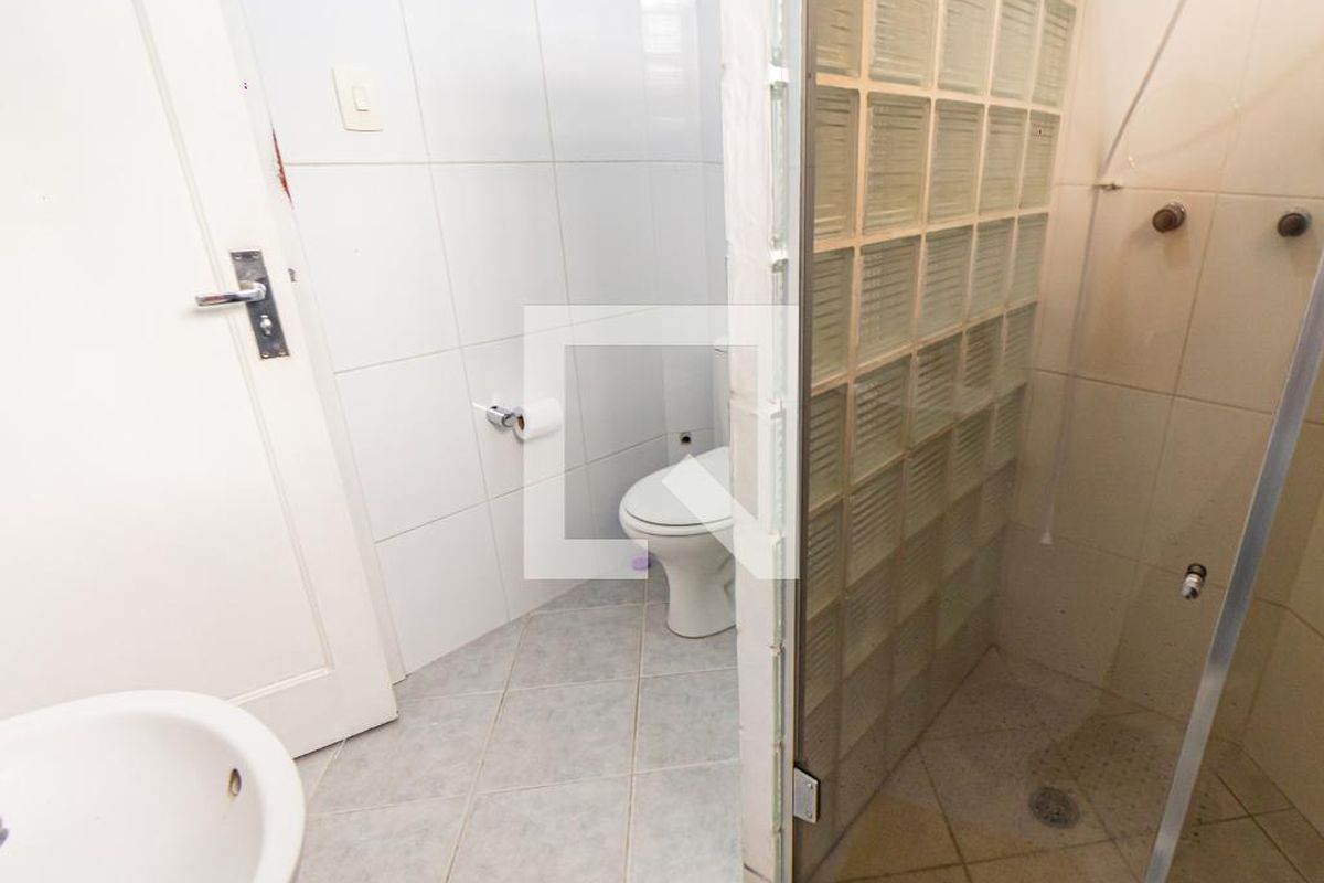 Casa, 3 quartos, 240 m² - Foto 28