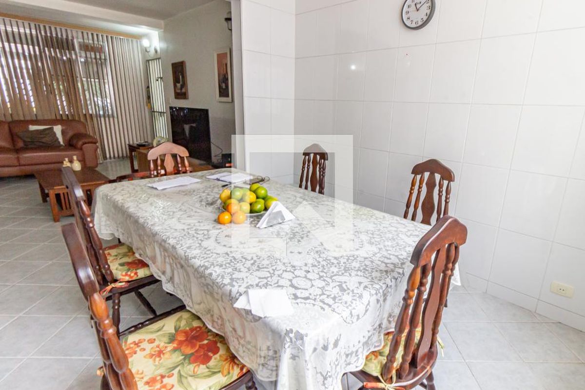 Casa, 3 quartos, 240 m² - Foto 8