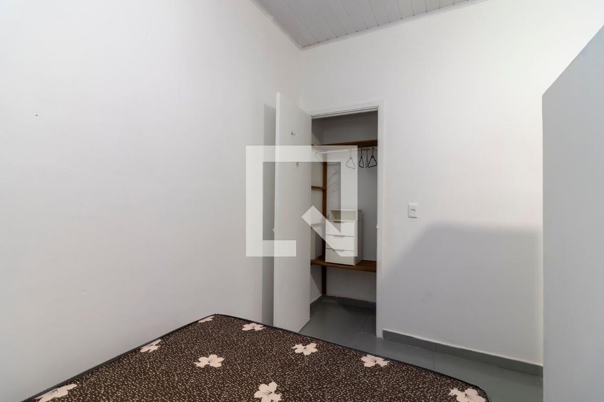 Casa, 6 quartos, 120 m² - Foto 9