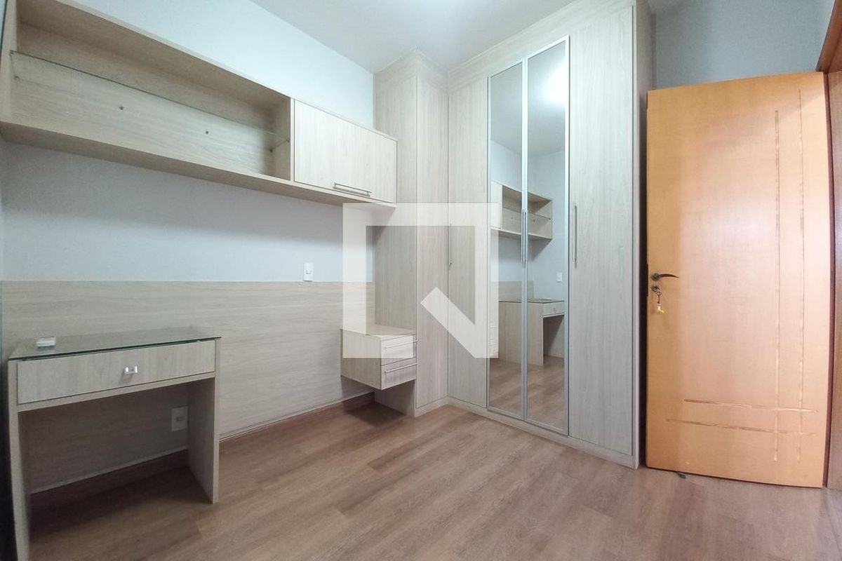 Casa à Venda - Swiss Park, 3 Quartos,  248 m2 em , Campinas - sp | SoloBR