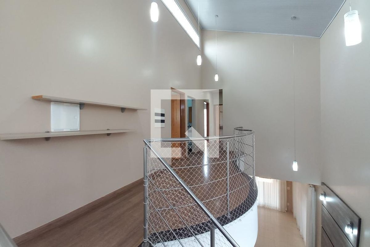 Casa à Venda - Swiss Park, 3 Quartos,  248 m2 em , Campinas - sp | SoloBR