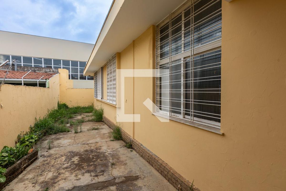 Casa à Venda - Guanabara, 4 Quartos,  254 m2 em , Campinas - sp | SoloBR