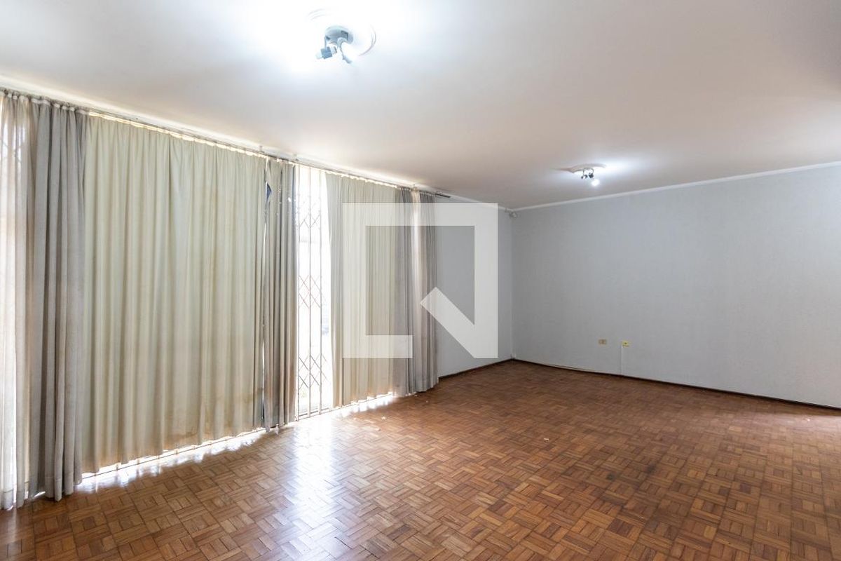 Casa à Venda - Guanabara, 4 Quartos,  254 m2 em , Campinas - sp | SoloBR