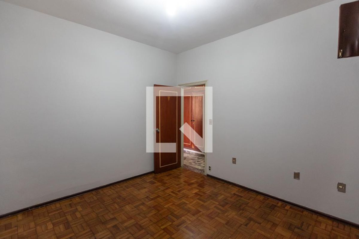 Casa à Venda - Guanabara, 4 Quartos,  254 m2 em , Campinas - sp | SoloBR