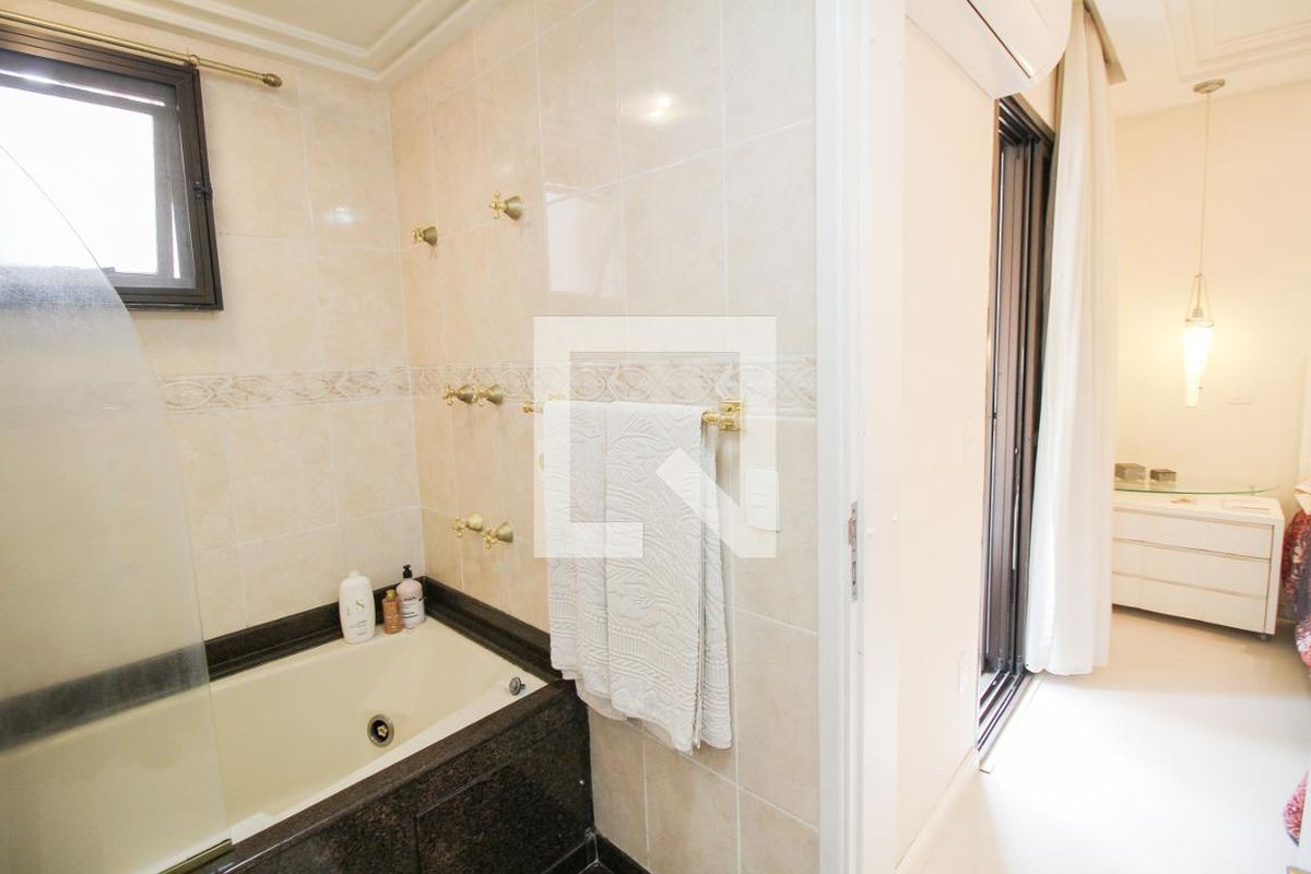 Apartamento, 4 quartos, 168 m² - Foto 164