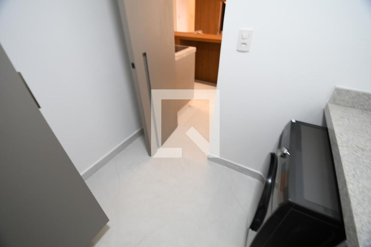 Apartamento à Venda - Nova Campinas, 1 Quarto,  55 m2 em , Campinas - sp | SoloBR