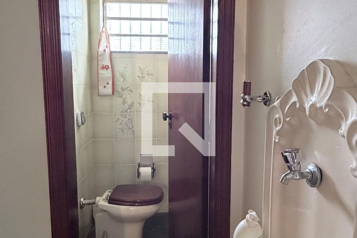 Casa à Venda - Parque Prado, 4 Quartos,  250 m2 em , Campinas - sp | SoloBR