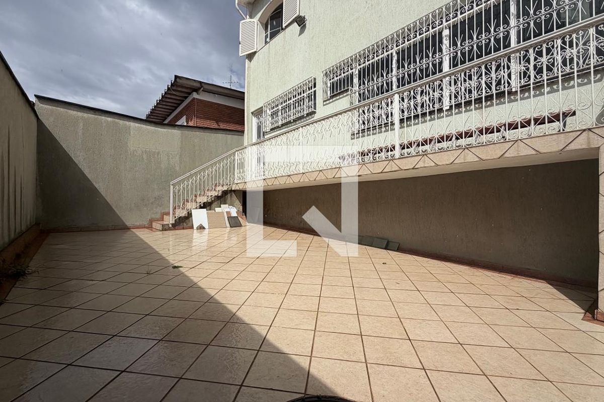 Casa à Venda - Parque Prado, 4 Quartos,  250 m2 em , Campinas - sp | SoloBR