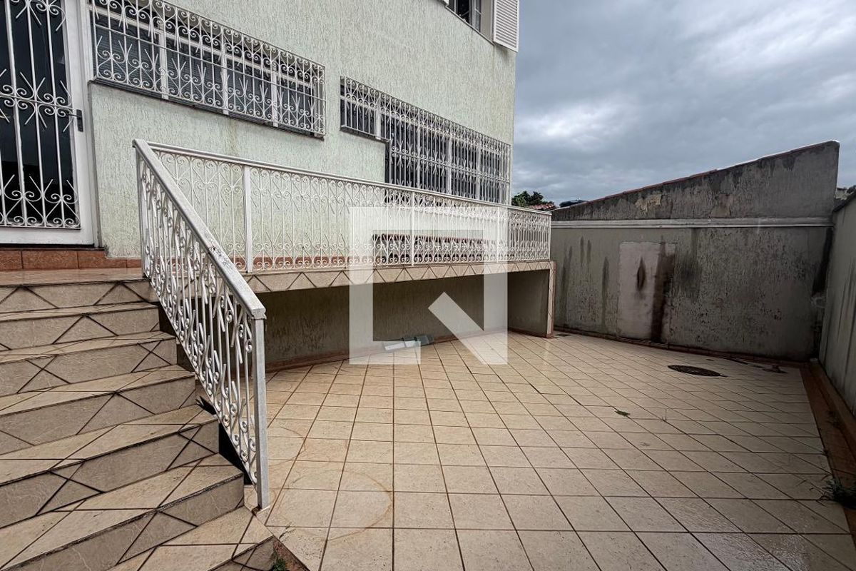 Casa à Venda - Parque Prado, 4 Quartos,  250 m2 em , Campinas - sp | SoloBR