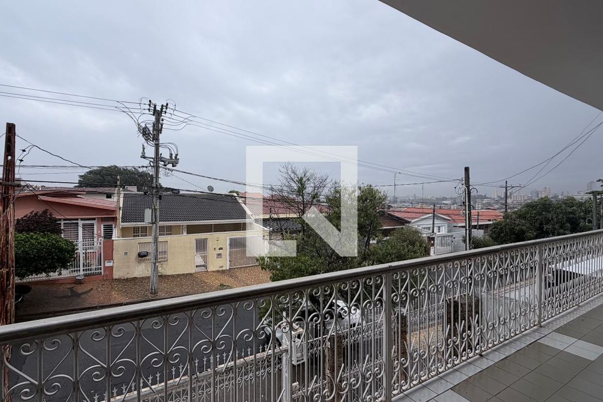 Casa à Venda - Parque Prado, 4 Quartos,  250 m2 em , Campinas - sp | SoloBR