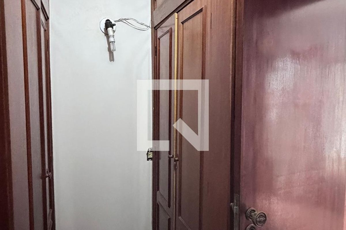 Casa à Venda - Parque Prado, 4 Quartos,  250 m2 em , Campinas - sp | SoloBR