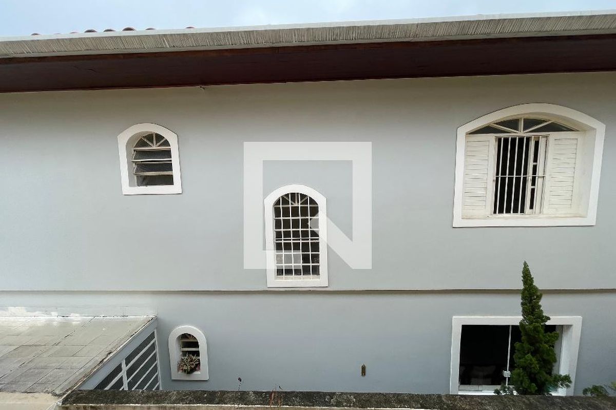Casa, 5 quartos, 200 m² - Foto 42