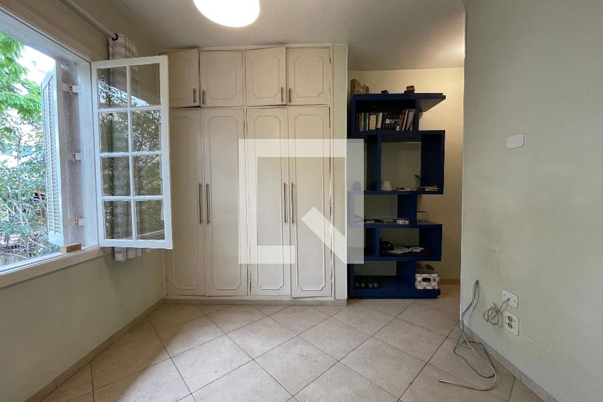 Casa, 5 quartos, 200 m² - Foto 44