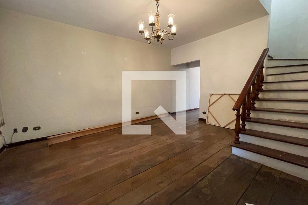Casa, 5 quartos, 200 m² - Foto 2