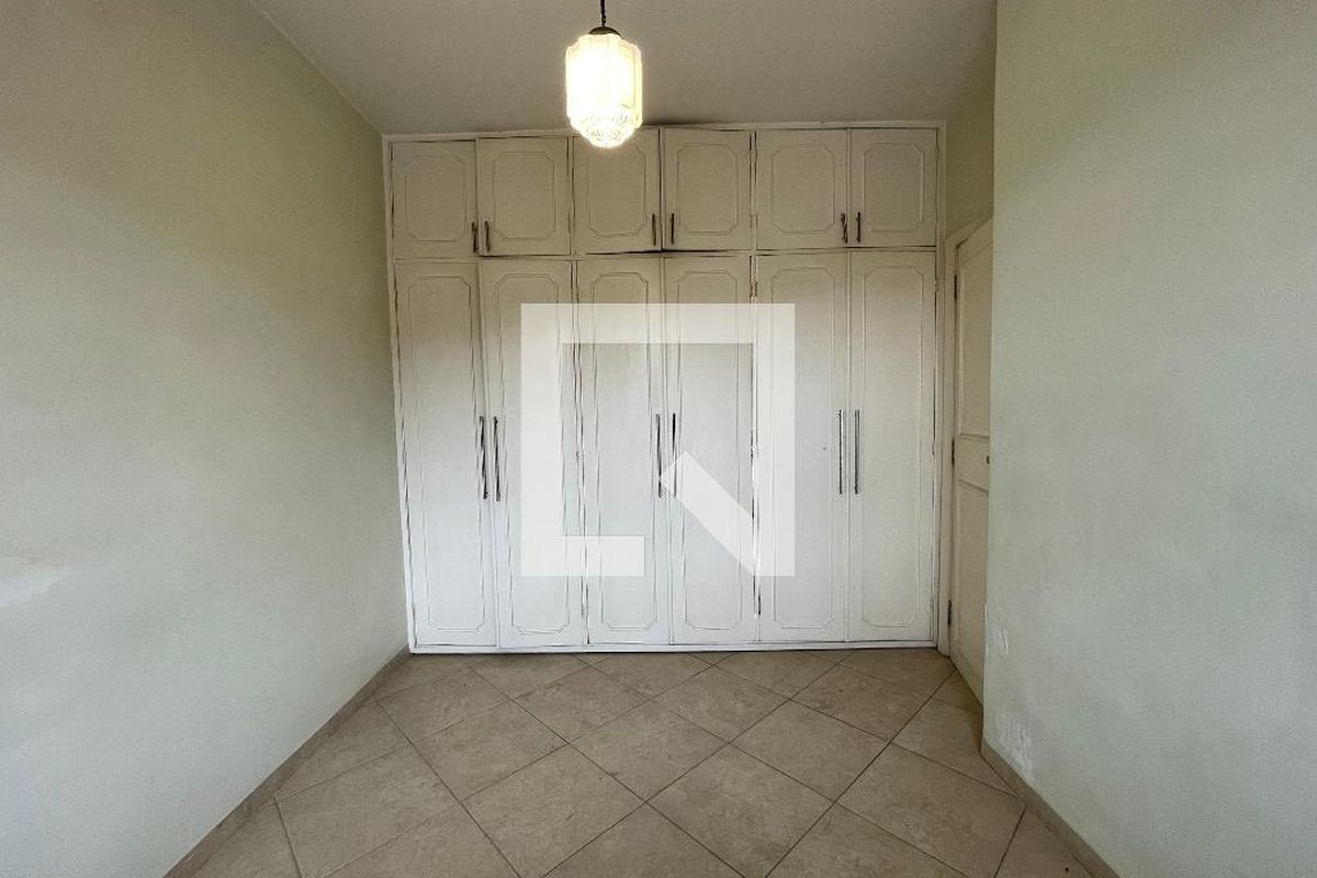 Casa, 5 quartos, 200 m² - Foto 30