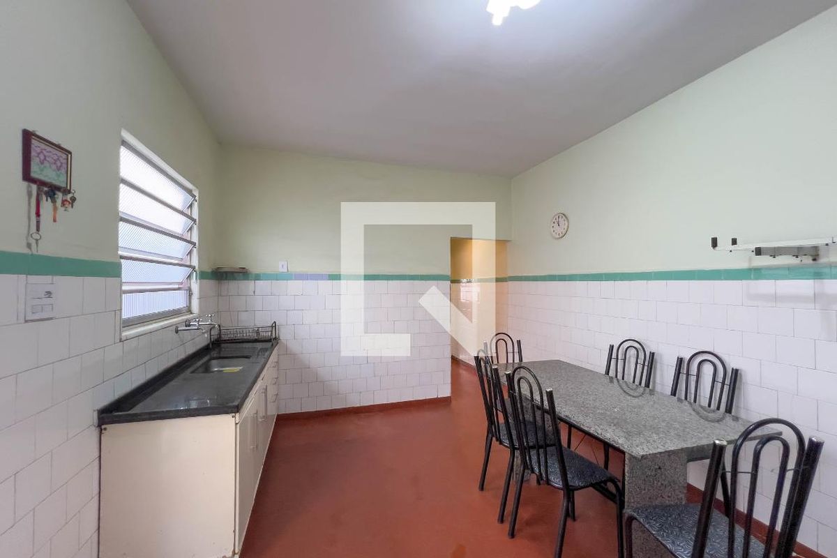 Casa, 2 quartos, 190 m² - Foto 32