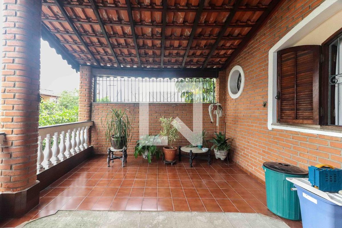 Casa, 3 quartos, 290 m² - Foto 84