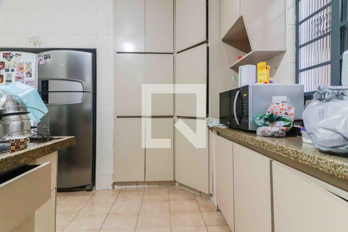Casa, 3 quartos, 290 m² - Foto 42