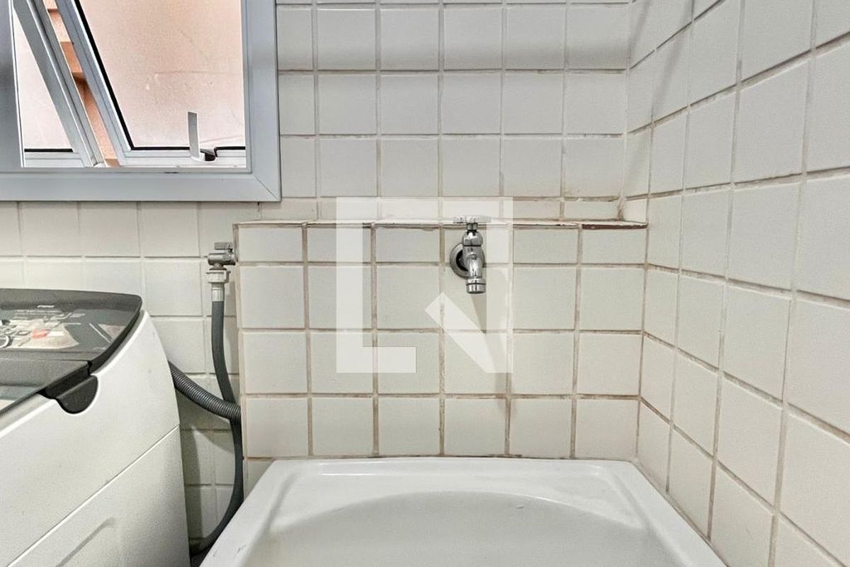 Apartamento à Venda - Cambuí, 2 Quartos,  90 m2 em , Campinas - sp | SoloBR