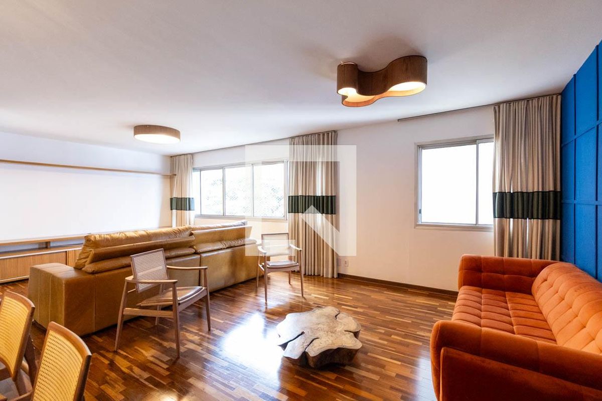 Apartamento, 3 quartos, 130 m² - Foto 2