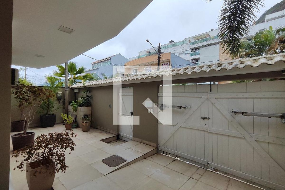 Casa, 5 quartos, 230 m² - Foto 110