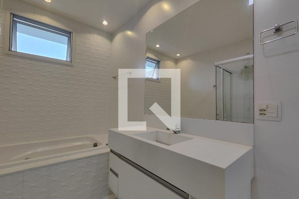 Casa, 5 quartos, 230 m² - Foto 52