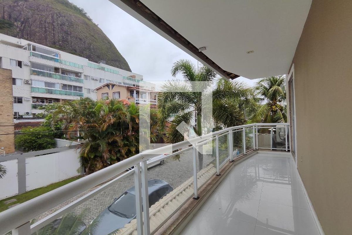 Casa, 5 quartos, 230 m² - Foto 40