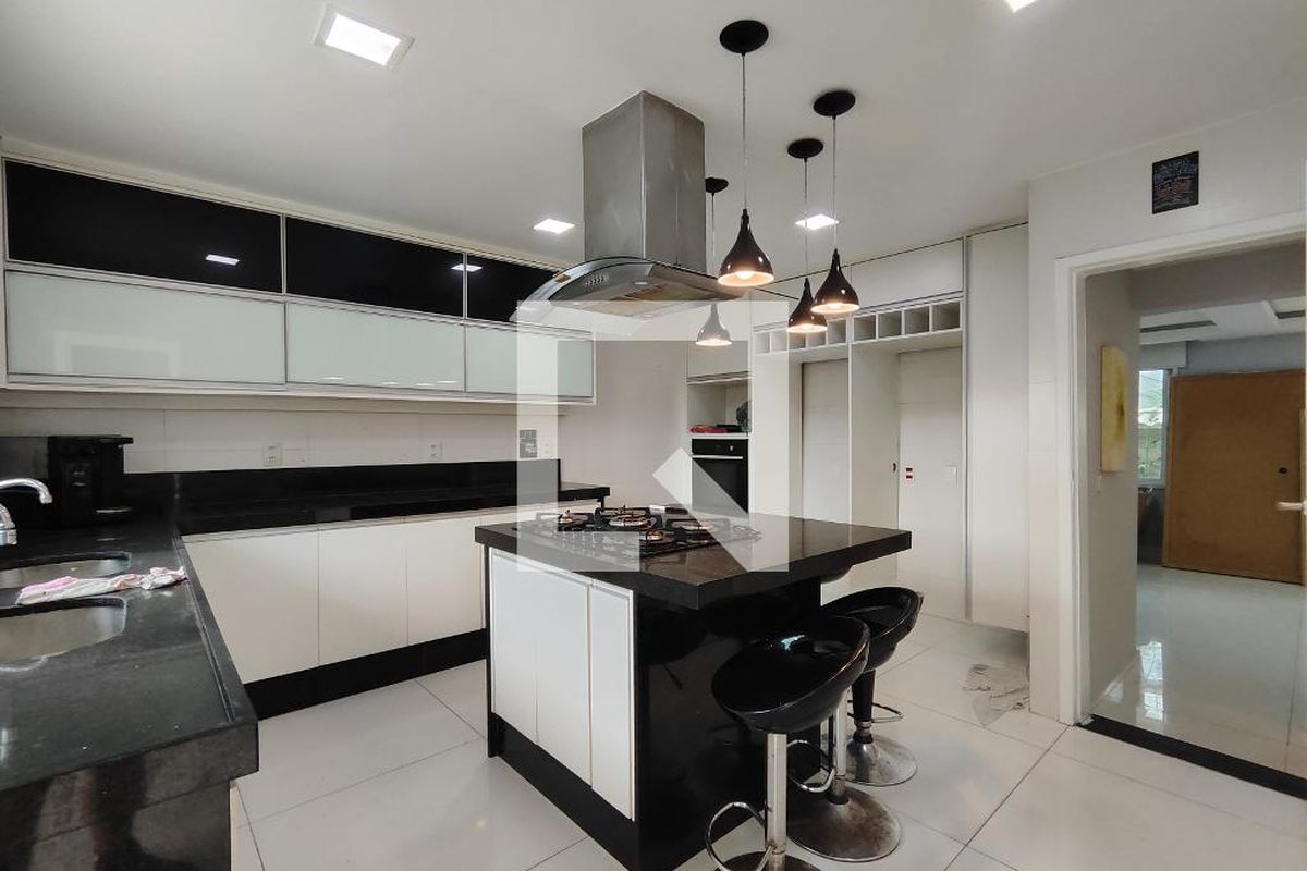 Casa, 5 quartos, 230 m² - Foto 86