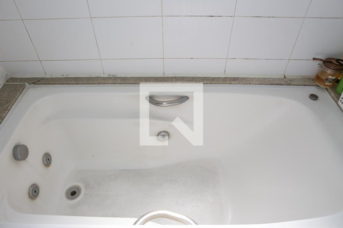 Cobertura, 3 quartos, 222 m² - Foto 40