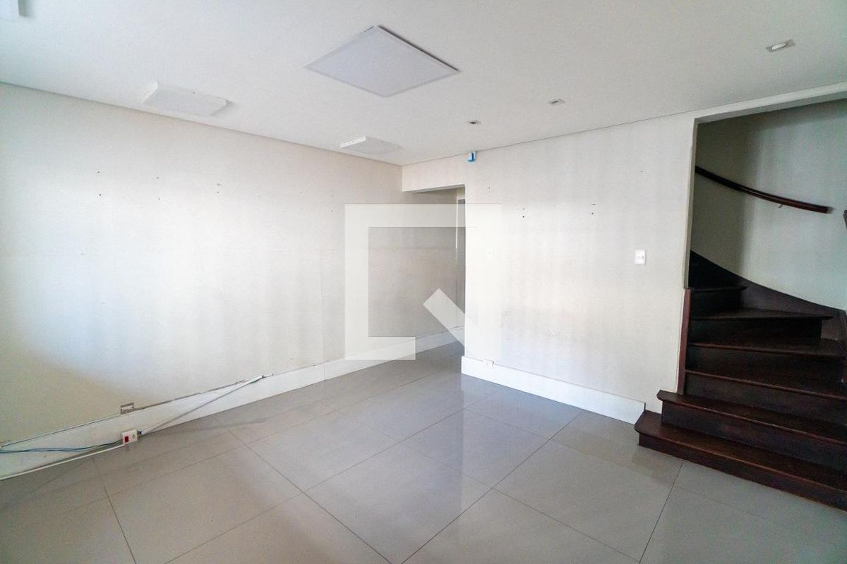 Casa, 3 quartos, 110 m² - Foto 1