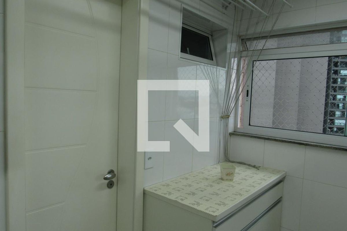 Apartamento, 3 quartos, 225 m² - Foto 178