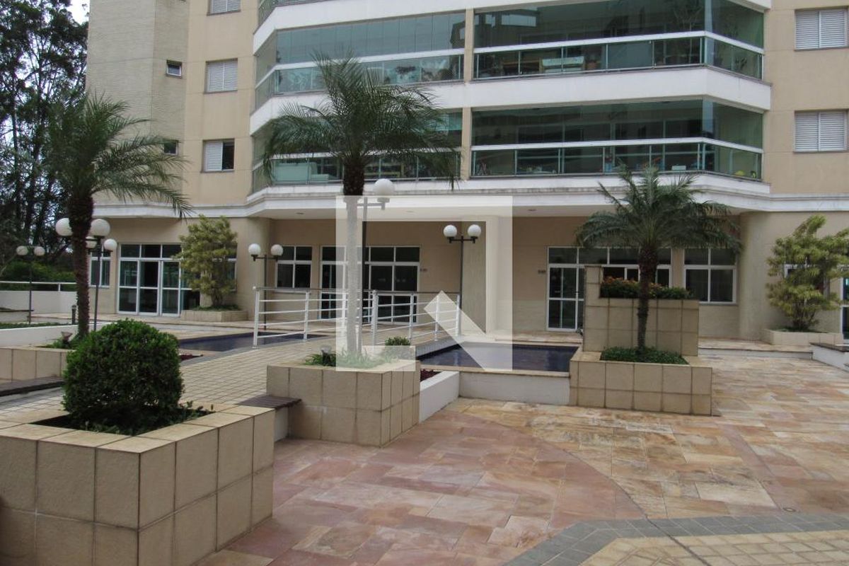 Apartamento, 3 quartos, 225 m² - Foto 206
