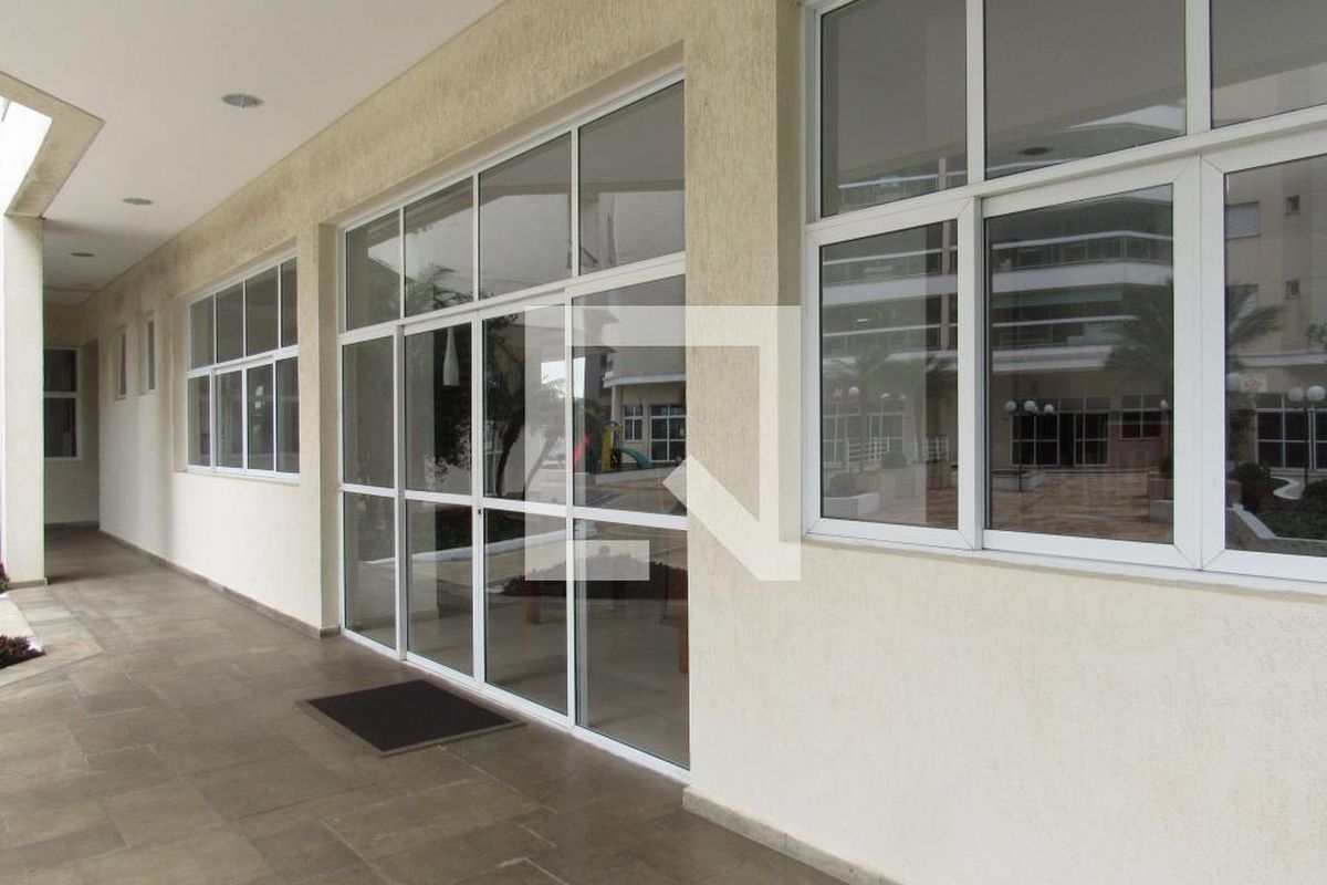 Apartamento, 3 quartos, 225 m² - Foto 204
