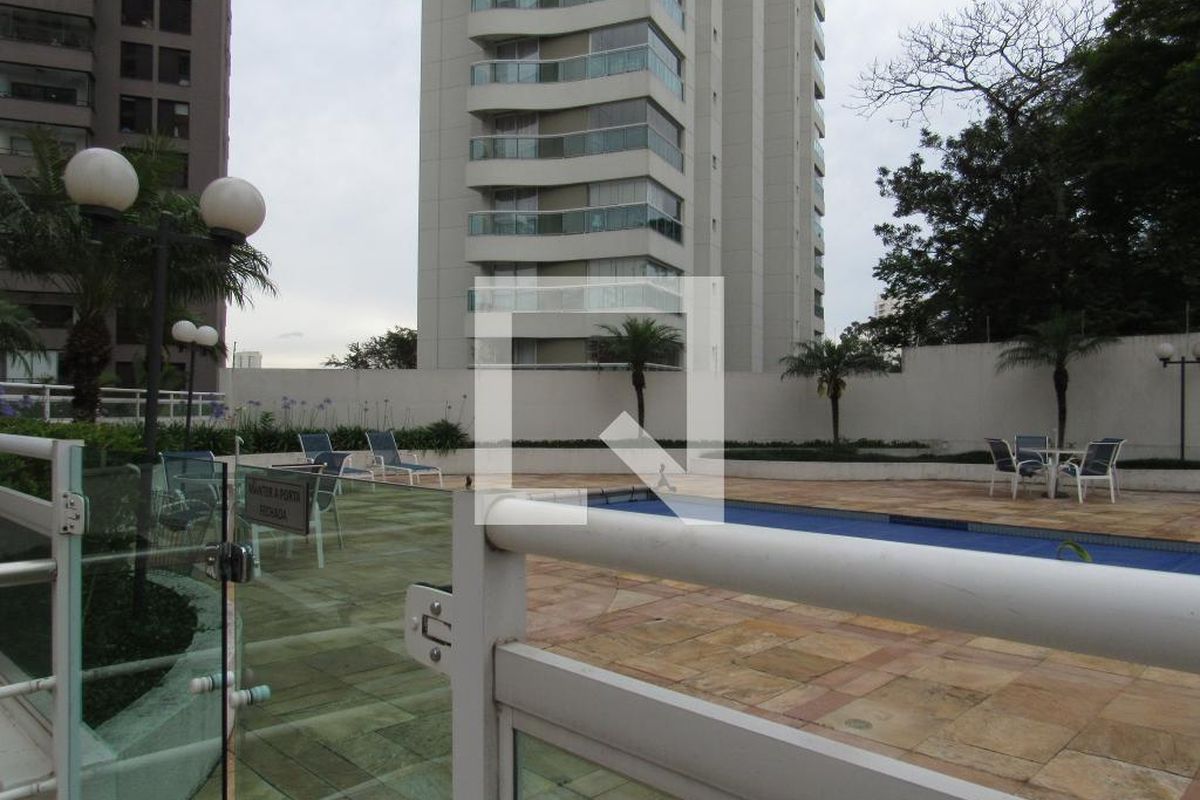 Apartamento, 3 quartos, 225 m² - Foto 194