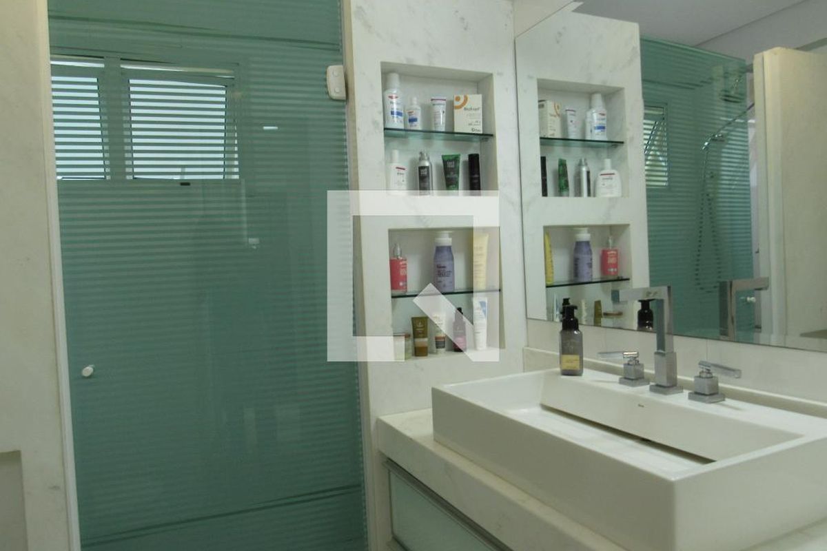 Apartamento, 3 quartos, 225 m² - Foto 126