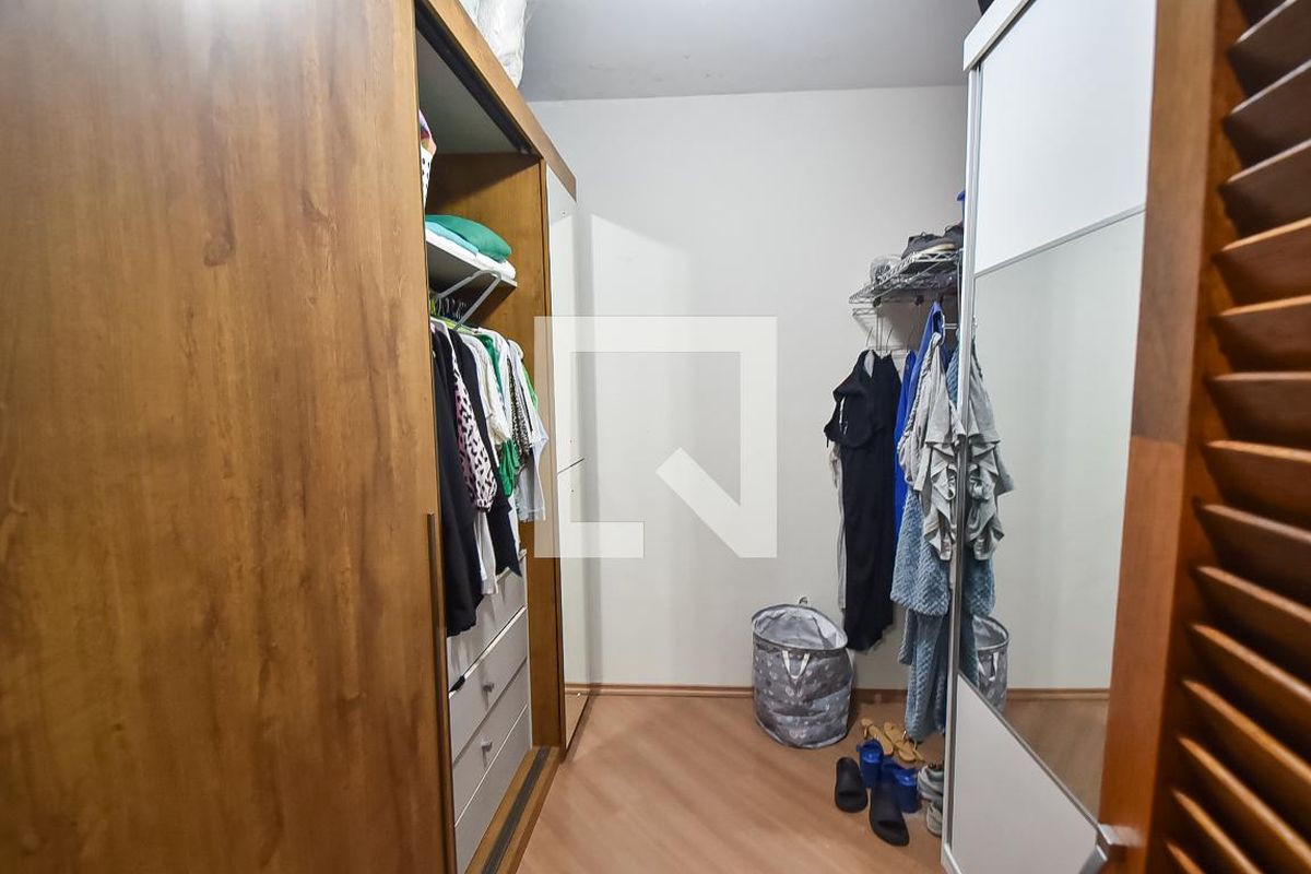 Casa, 3 quartos, 280 m² - Foto 30