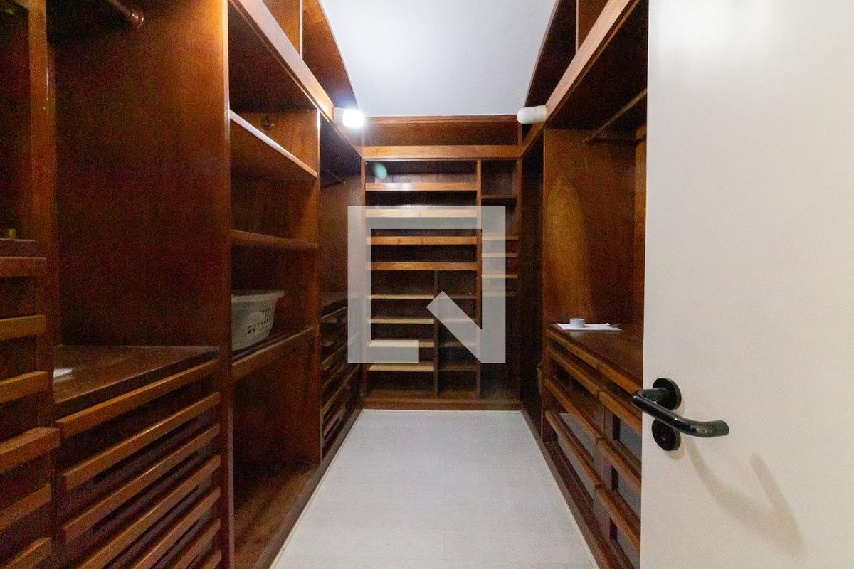Casa, 4 quartos, 550 m² - Foto 34