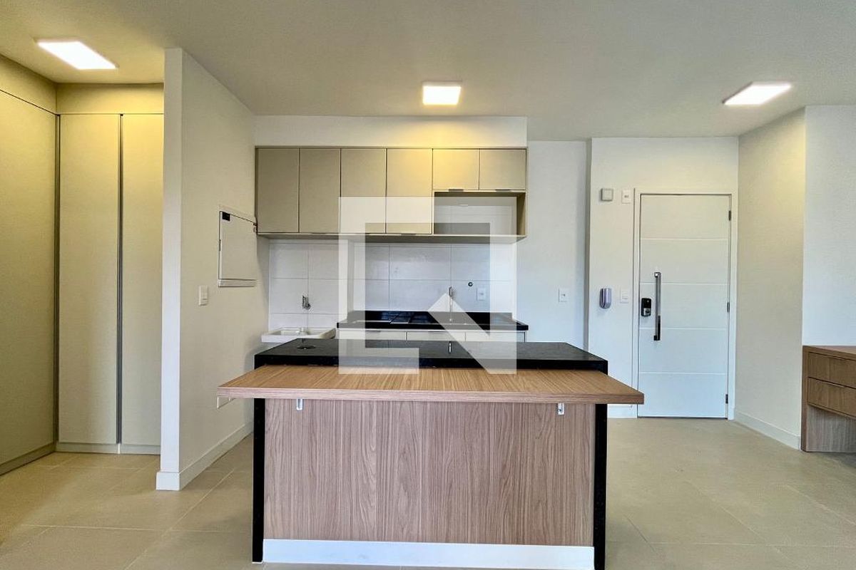 Apartamento à Venda - Bosque, 1 Quarto,  55 m2 em , Campinas - sp | SoloBR