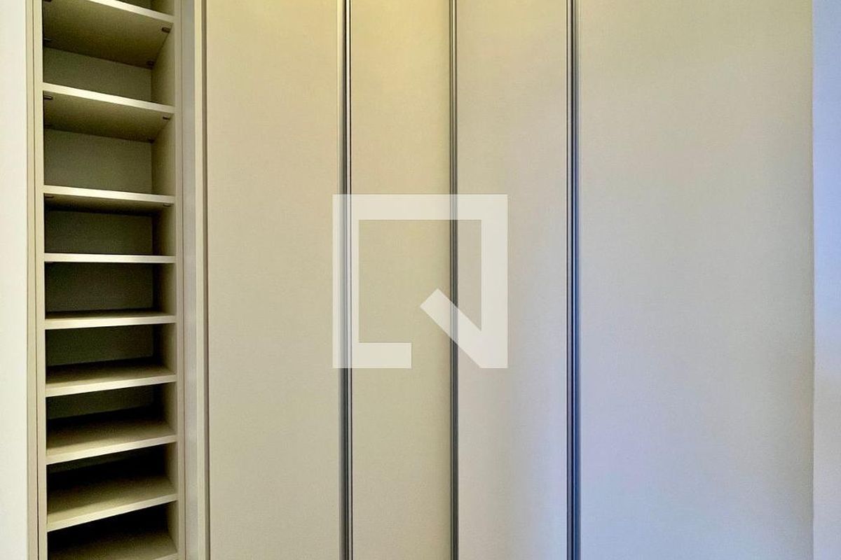 Apartamento à Venda - Bosque, 1 Quarto,  55 m2 em , Campinas - sp | SoloBR