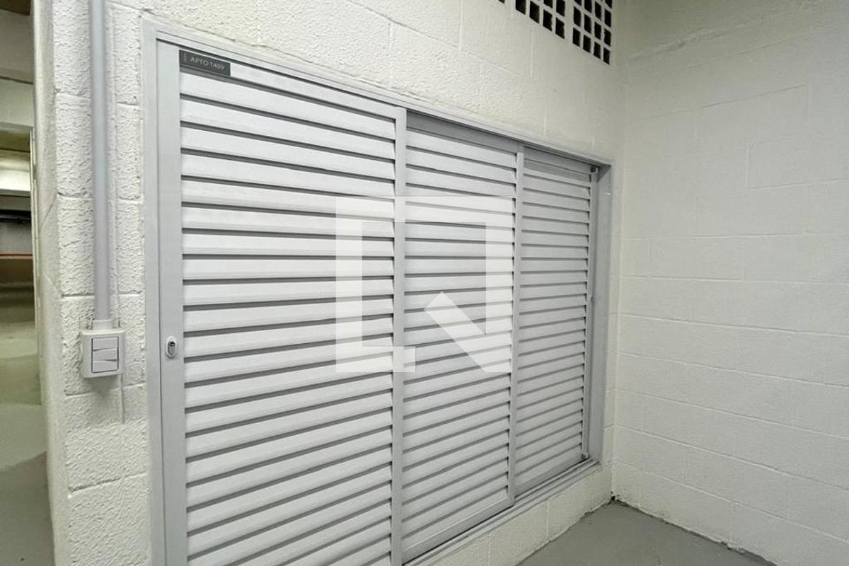 Apartamento à Venda - Bosque, 1 Quarto,  55 m2 em , Campinas - sp | SoloBR