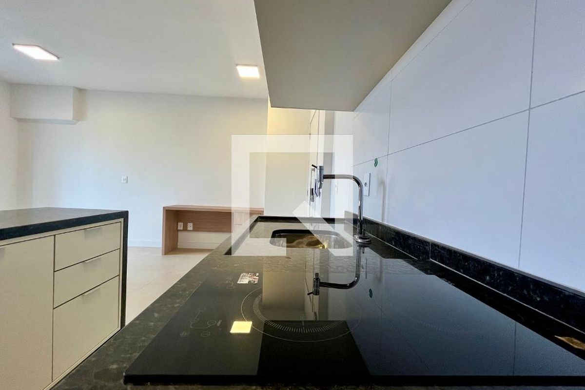 Apartamento à Venda - Bosque, 1 Quarto,  55 m2 em , Campinas - sp | SoloBR